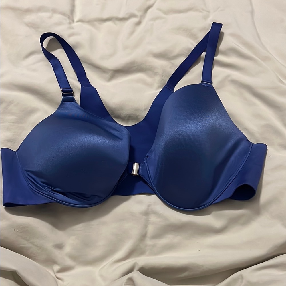 Soma Blue Satin T-Shirt Bra with Adjustable Straps